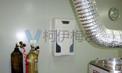項(xiàng)目單位相關(guān)介紹： ◆ 武漢理工光科股份有限公司（理工光科） 是國(guó)內(nèi)最大的光纖傳感技術(shù)研究開(kāi)發(fā)與生產(chǎn)基地 是國(guó)家發(fā)改委“光纖傳感器國(guó)家高技術(shù)產(chǎn)業(yè)化示范工程” 是我國(guó)批準(zhǔn)建設(shè)的國(guó)內(nèi)光纖傳感領(lǐng)域唯一一所光纖傳感技術(shù)國(guó)家工程實(shí)驗(yàn)室的項(xiàng)目承建單位。 是國(guó)內(nèi)光纖光柵火災(zāi)報(bào)警安全檢測(cè)技術(shù)設(shè)備的最大供應(yīng)商